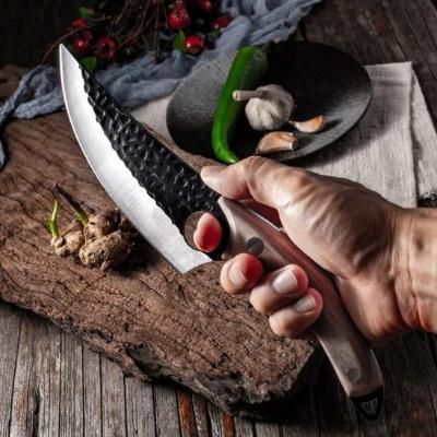 couteau-de-cuisine-avec-trou