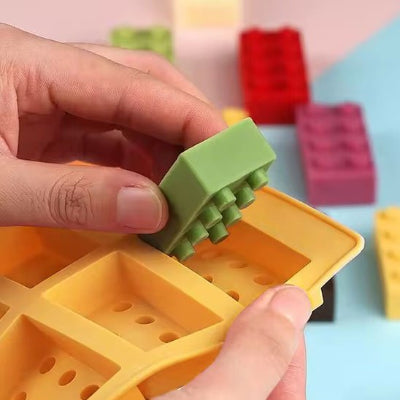 Moules-en-silicone-lego