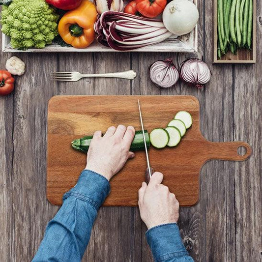 planche-a-decouper-bois-convivial